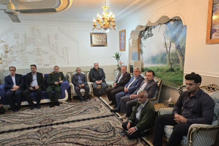 اهداف انقلاب با بینش و گفتمان شهدا محقق خواهد شد