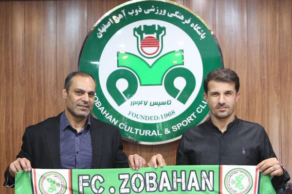 نامشخص بودن سرمربی فصل آینده دو تیم؛ تکلیف نیمکت ۱۴ تیم مشخص شده است